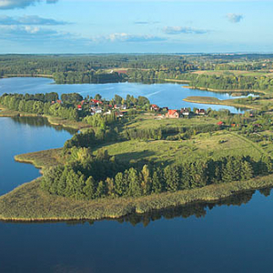 LOTNICZE. Warm-Maz, jezioro Kalwa Wielka.