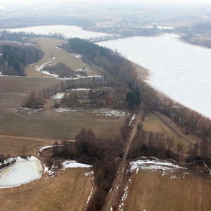 Pl, warminsko-mazurskie, Lotnicze. Jezioro Salet.