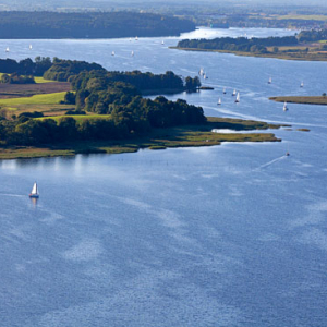 Jezioro Sniardwy. EU, Pl, warm-maz. Lotnicze.