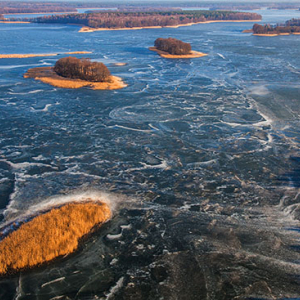 Jezioro Jeziorak, Wyspy Rybackie Kepy. EU, PL, Warm-Maz. Lotnicze.