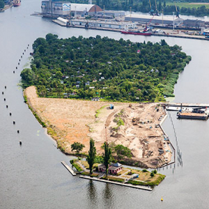 Szczecin, Wyspa Grodzka. EU, Pl, Zachodniopomorskie. Lotnicze.