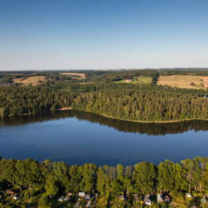 Jezioro Sutapie. EU, PL, Warm-Maz. Lotnicze.