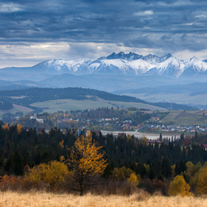 Czorsztyn, panorama na Tatry Bielskie. EU, PL, Malopolskie.