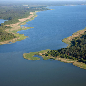Lotnicze, Pl, warm-maz. Pojezierze Mazurskie, jezioro Seksty i Sniardwy.