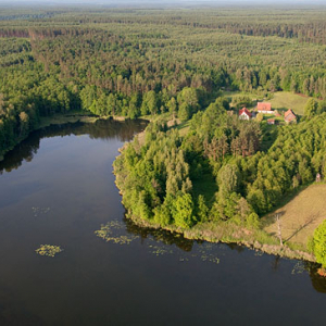 Lotnicze, Pl, warm-maz. Mazurski Park Krajobrazowy. Jezioro Dus.