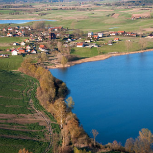 LOTNICZE, Warm-Maz. Wies Tlokowo nad jeziorem Pierscien.