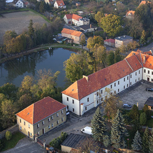 Niemcza, Zamek. EU, PL, Dolnoslaskie. Lotnicze.