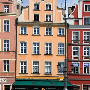 Dolnoslaskie. Wroclaw, Rynek 44, kamienica Pod Zlotym Jeleniem.