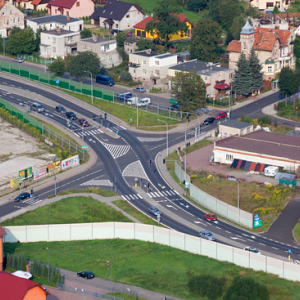 Zgorzelec, skrzyzowanie ulic Reymonta i Cmentarnej. Obowodnica miasta. EU, PL, Dolnoslaskie. LOTNICZE.