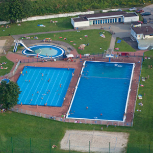 Centrum Sportowo - Rekreacyjne w Zgorzelcu. EU, PL, Dolnoslaskie. LOTNICZE.