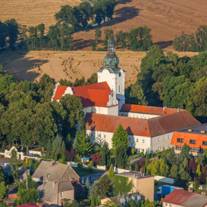 Markowice. Kosciol Pw. Nawiedzenia Maryii Panny. EU, Pl, Kujawsko-Pomorskie. LOTNICZE.