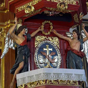 Ambona w kościele Świętego Mikołaja w Szczebrzeszynie