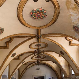 Wnętrze synagogi żydowskiej w Zamościu