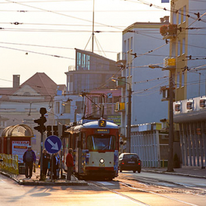 Gorzow Wielkopolski, tramwaj na ulicy Sikorskiego. EU, PL, Lubuskie.