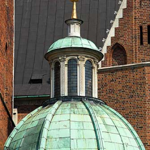 Krakow. Kopuly Katedry na Wawelu