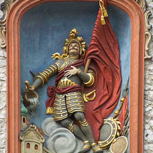 Krakow. Swiety Florian na Bramie Florianskiej.