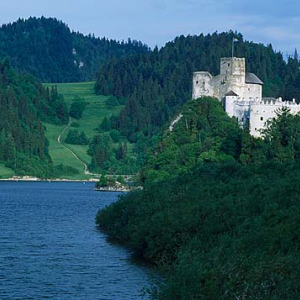 Zamek w Niedzicy, zalew czorsztyński