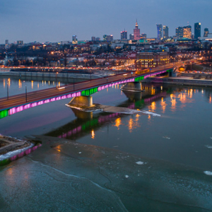 Warszawa, most Slasko - Dabrowski z panorama na Srodmiescie. EU, PL, mazowieckie. Lotnicze.