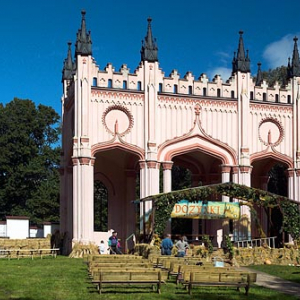 Pałac Paca w Dowspudzie