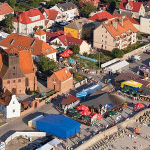 Muzeum Rybolostwa w Helu. EU, Pl, Pomorskie. LOTNICZE.