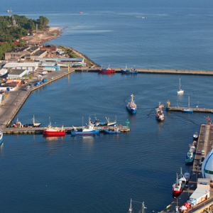 Port w Helu. EU, Pl, Pomorskie. LOTNICZE.