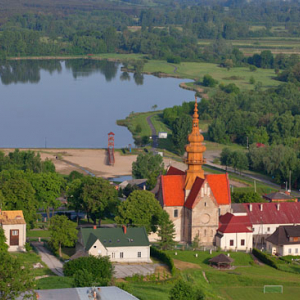 Koprzywnica - Klasztor Cystersow. EU, Pl, Swietokrzyskie. LOTNICZE.