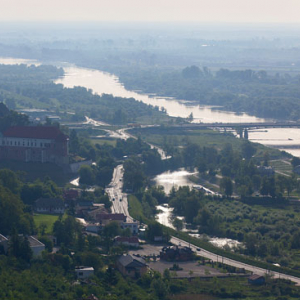 Sandomierz - panorama na stare miasto. EU, Pl, Swietokrzyskie. LOTNICZE.