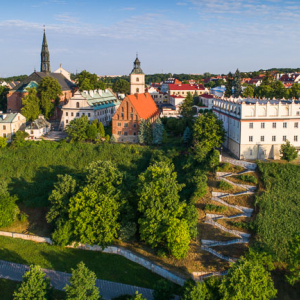 Sandomierz, panorama na fragment Starego Miasta. EU, PL, swietokrzyskie. Lotnicze.