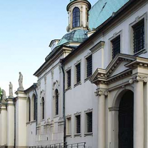 Elewacja katedry w Gnieźnie