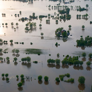 LOTNICZE, PL, Mazowieckie.  Powodz 26.05.2010r. - Swiniary.
