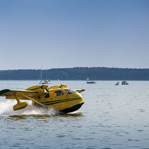 Gizycko, Mazury Airshow pokazy lotnicze nad jez. Niegocin. EU, Pl, Warm-Maz.