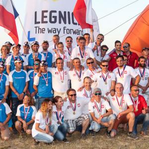 Legnica, 04.07.2015r. II Motoparalotniowe Slalomowe Mistrzostwa Ĺšwiata. Ceremonia zakonczenia zawodow i wreczenia nagrod