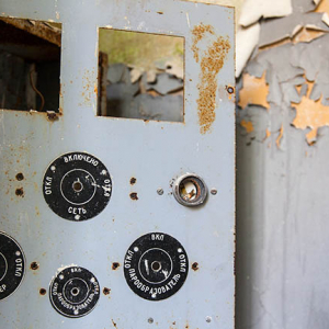 Legnica, opuszczony, poradziecki dawny szpital na terenie Lasku Zlotoryjskiego-budynek kuchni. EU, Pl, Dolnoslaskie.