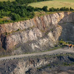 Chelmiec, Kpalnia Bazaltu. EU, PL, Dolnoslaskie. Lotnicze.