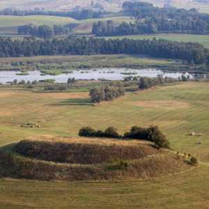 Ostrow, Ancient Settlement. EU, Pl, Warm-Maz. Lotnicze