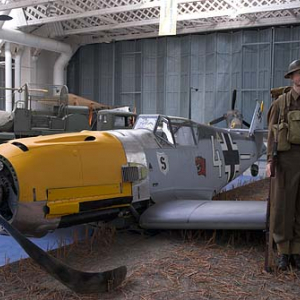 Duxford. Muzeum wojenne. (Flying Experiences at The Imperial War Muzeum)