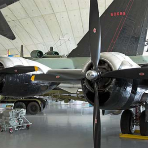 Duxford. Muzeum wojenne. (Flying Experiences at The Imperial War Muzeum)