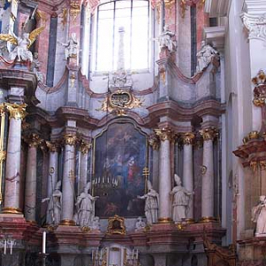 Litwa-Wilno. Wnętrze kościoła św. Ducha.