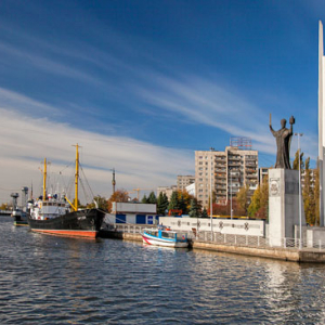 Kaliningrad, nabrzeze Piotra Wielkiego. EU, Rosja-Obwod Kaliningradzki.