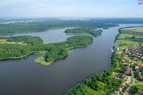 LOTNICZE. PL-Warm-Maz. jezioro Jeziorak, widok od str. S.
