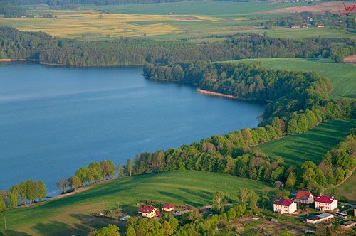 LOTNICZE, PL, wrm-maz. Jezioro Kierzlinskie.