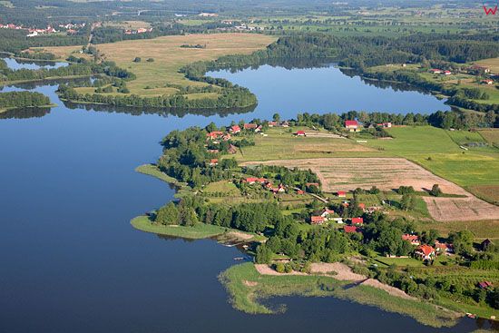 LOTNICZE, Pojezierze Mazurskie (Elckie). Jezioro Lasmiady i wies Gorlo.
