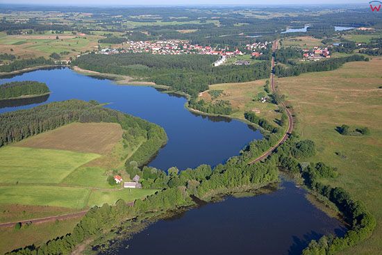 LOTNICZE, Pojezierze Mazurskie (Elckie). Jezioro Ulowki, Rekaty i miejscowosc Stare Juchy.