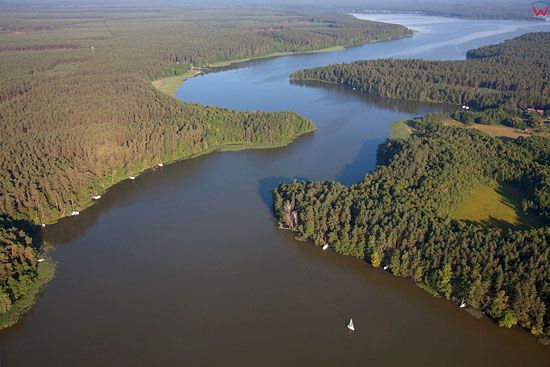 EU. PL, warm - maz. Lotnicze. Jezioro Nidzkie. Rezerwat Jezioro Nidzkie.