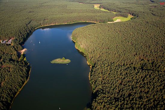 EU, PL, Pomorskie. Pojezierze Kaszubskie. Jezioro Jelenie.