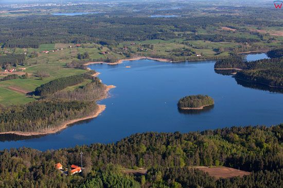 Mazurski Park Krajobrazowy, Rezerwat Strzalowo, jezioro Majcz Wielki. EU, Pl, warm-maz, LOTNICZE.