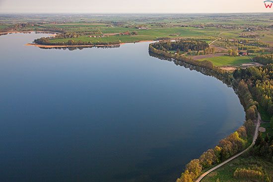 Jezioro Mamry, okolica Ruskiej Wsi. EU, Pl, Warm-Maz. Lotnicze.