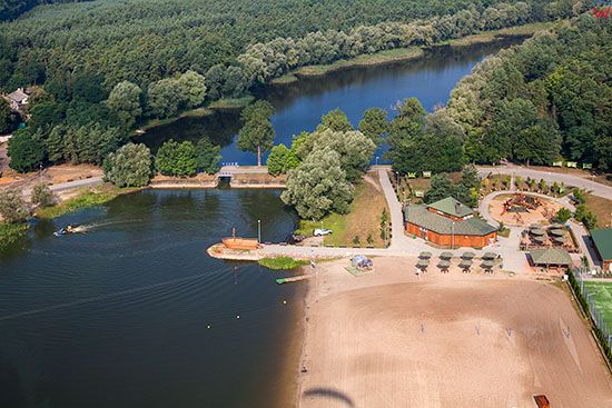 Ostrow Wielkopolski, jezioro Piaski Szczygliczka,. EU, Pl, Wielkopolskie. Lotnicze.