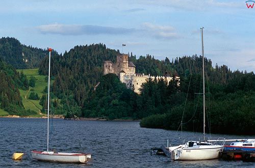 Jezioro Czorsztyńskie, zamek w Niedzicy