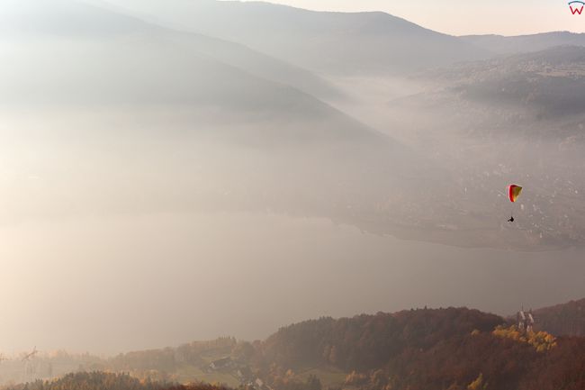 Gora Zar, ulubione miejsce paralotniarzy i szybownikow. EU, Pl, Slaskie. Lotnicze.